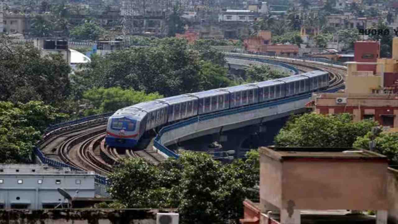 sealdah to sector v metro