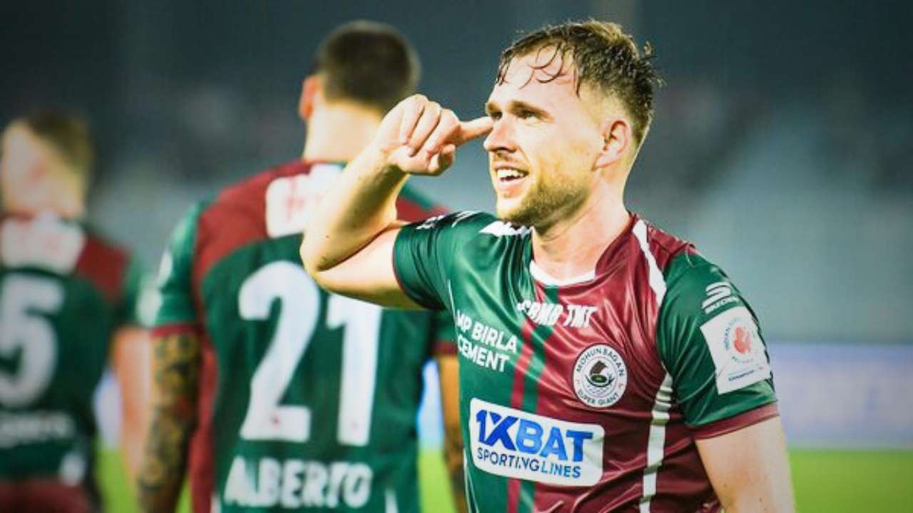 Greg Stewart not willing to extend contract with Mohun Bagan!